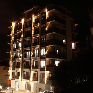 Shahin Golden L الصقر الذهبي… Aparthotel